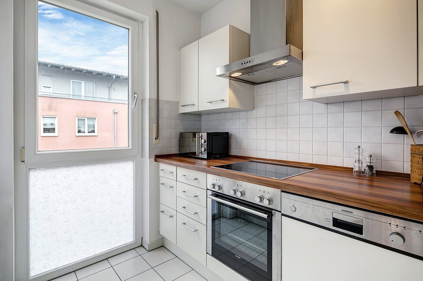 Plat met 2 Kamers | Haar | 2007ML7 | ...mit Fenster...