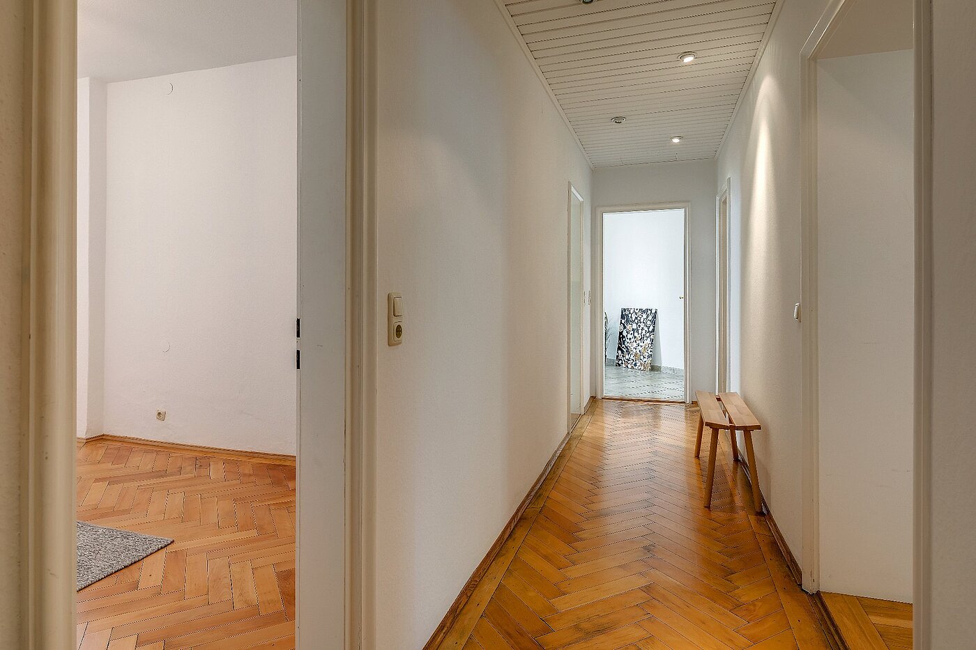 Płaski z 3.5 Pokoje | München-Haidhausen | 1803ML1 | Blick zur Küche