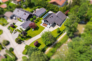 Sjældenhed ved Tegernsee: Eksklusivt landstedskompleks i Abwinkl