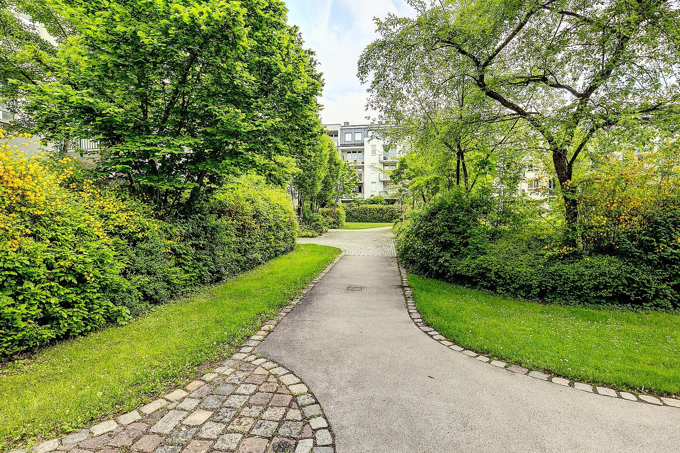 Flad med 2 Værelser | München-Oberföhring | 2007ML8 | gepflegte Nachbarschaft