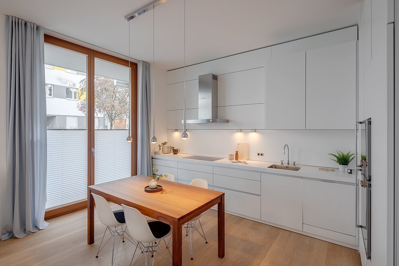 Asma kat ile 3 Odalar | München-Sendling | 2009ML8 | ...und die Designer-Küche