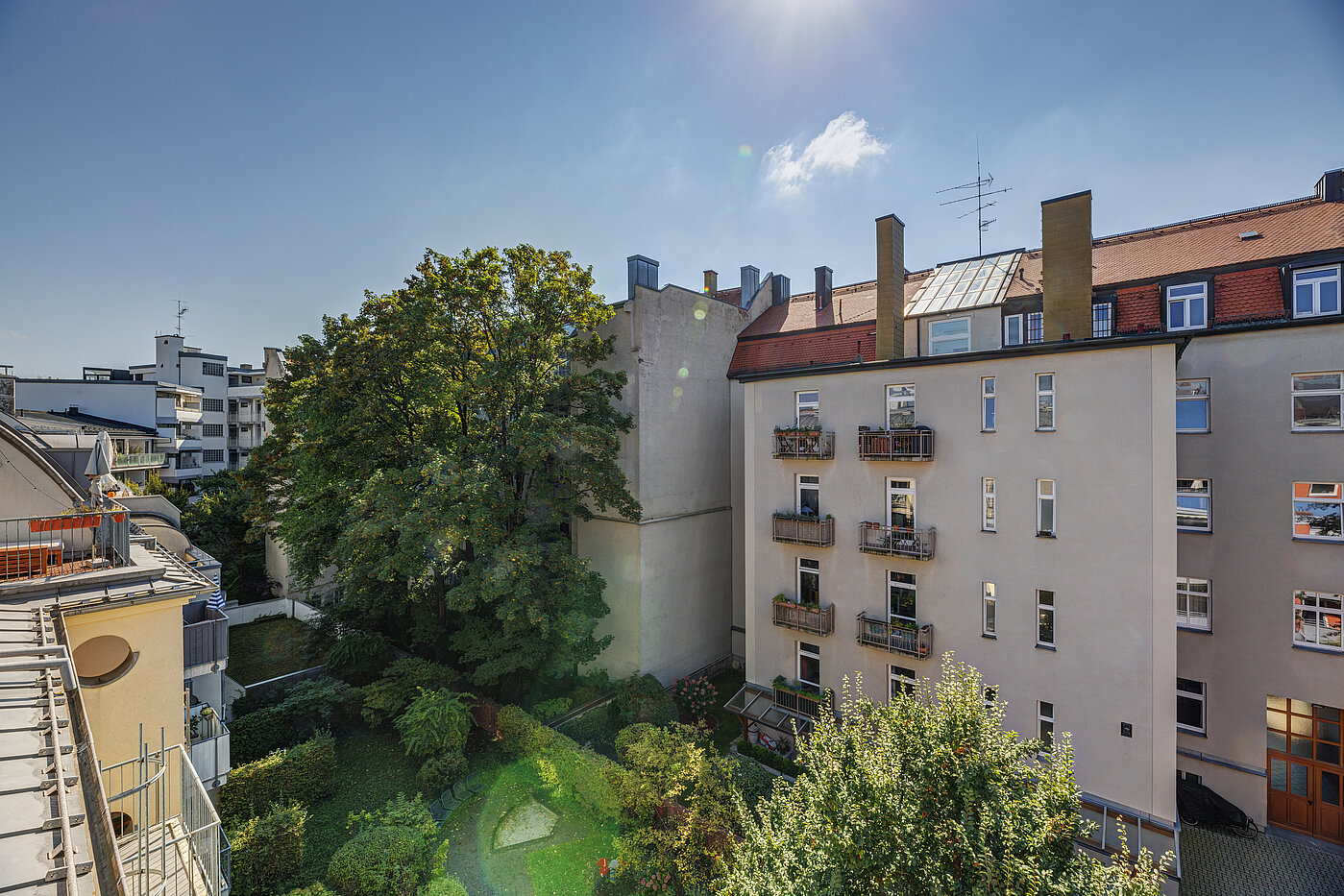 Flad med 1 Værelse | München-Schwabing | 70449 | Blick von der Terrasse...