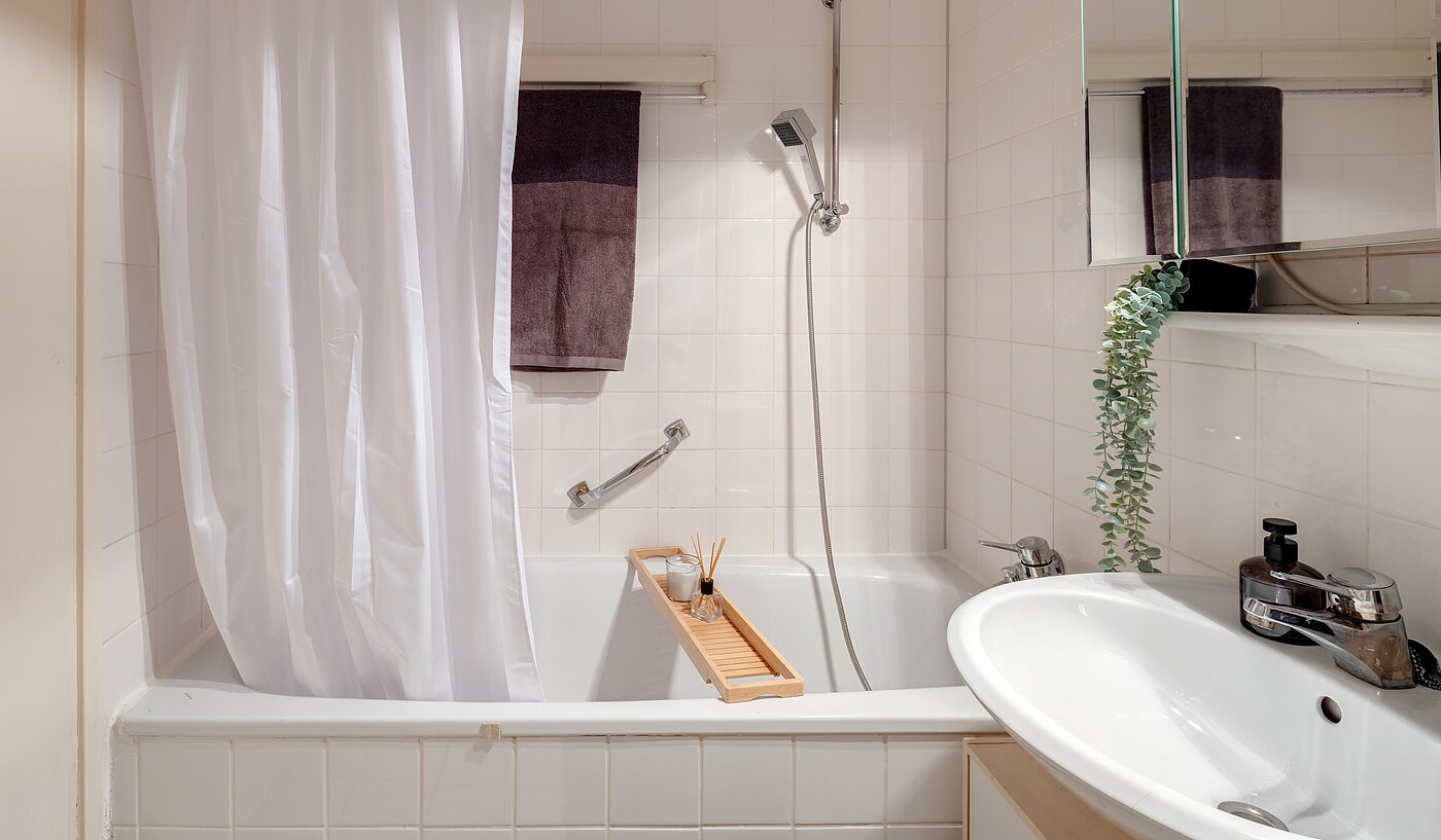 플랫 와 함께 2 객실 | München-Sendling-Westpark | 2204ML2 | ...mit Badewanne