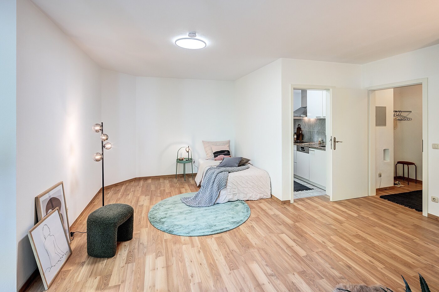 Flad med 1 Værelse | München-Schwabing | 70249 | Abgeschlossene...