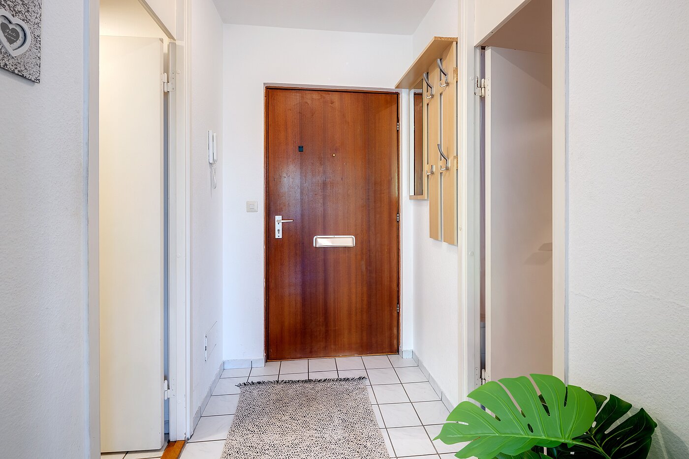 플랫 와 함께 2 객실 | München-Sendling-Westpark | 2204ML2 | Flur mit Blickrichtung zum Eingang