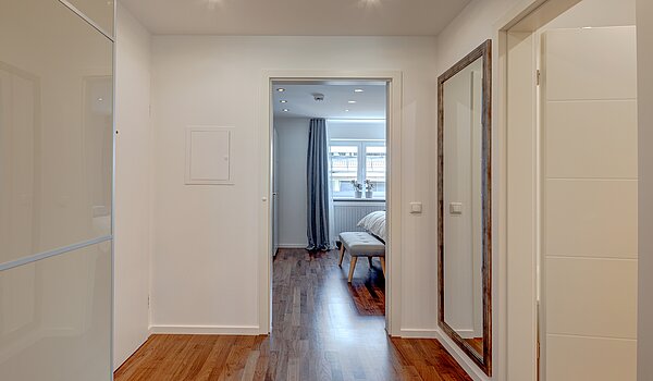Lapos a  címen 2 Szobák | München-Schwabing | 70434 | Diele zum...