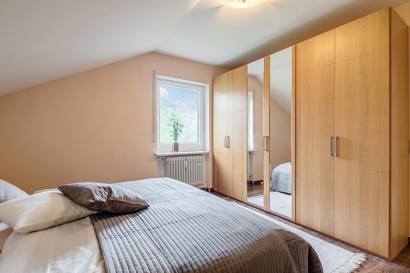 apartamento em prédio com 3 Zimmern | Karlsfeld | 1904ML1 | ...mit guter Stellfläche