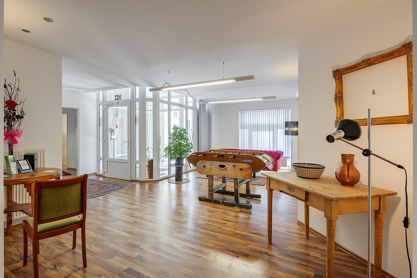 Büro s spletno stranjo . 9 Sobe | Weilheim in Oberbayern | 2108ML44 | Eingangsbereich
