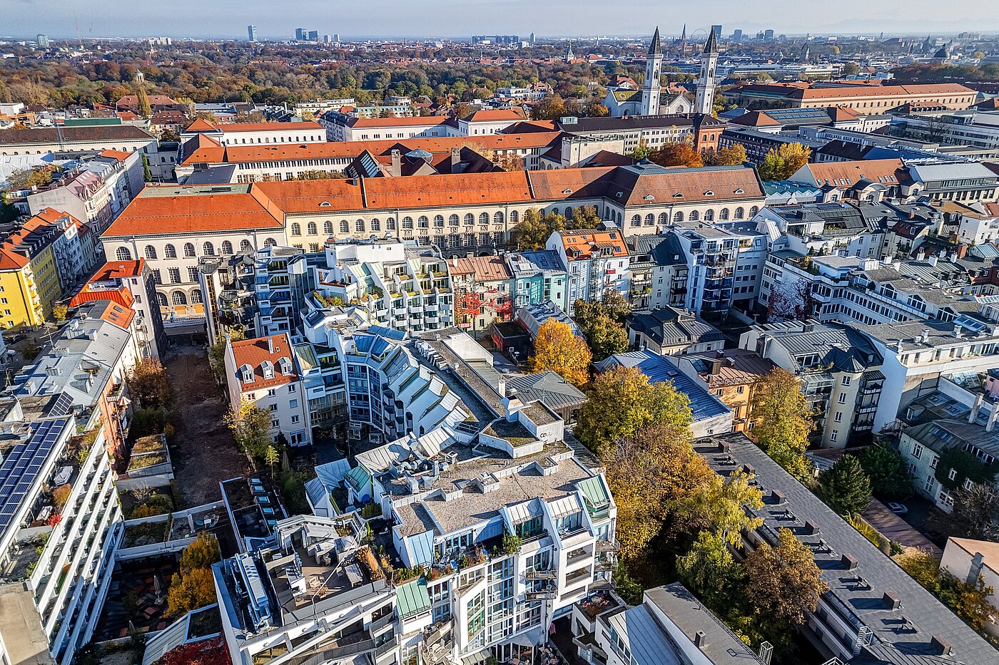 Ravna stran s spletno stranjo . 1 Soba | München-Maxvorstadt | 70165 | ...München und mittendrin