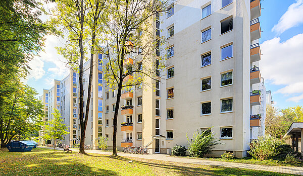 Płaski z 2 Pokoje | München-Bogenhausen | 70287 | Ansicht Eingangsseite
