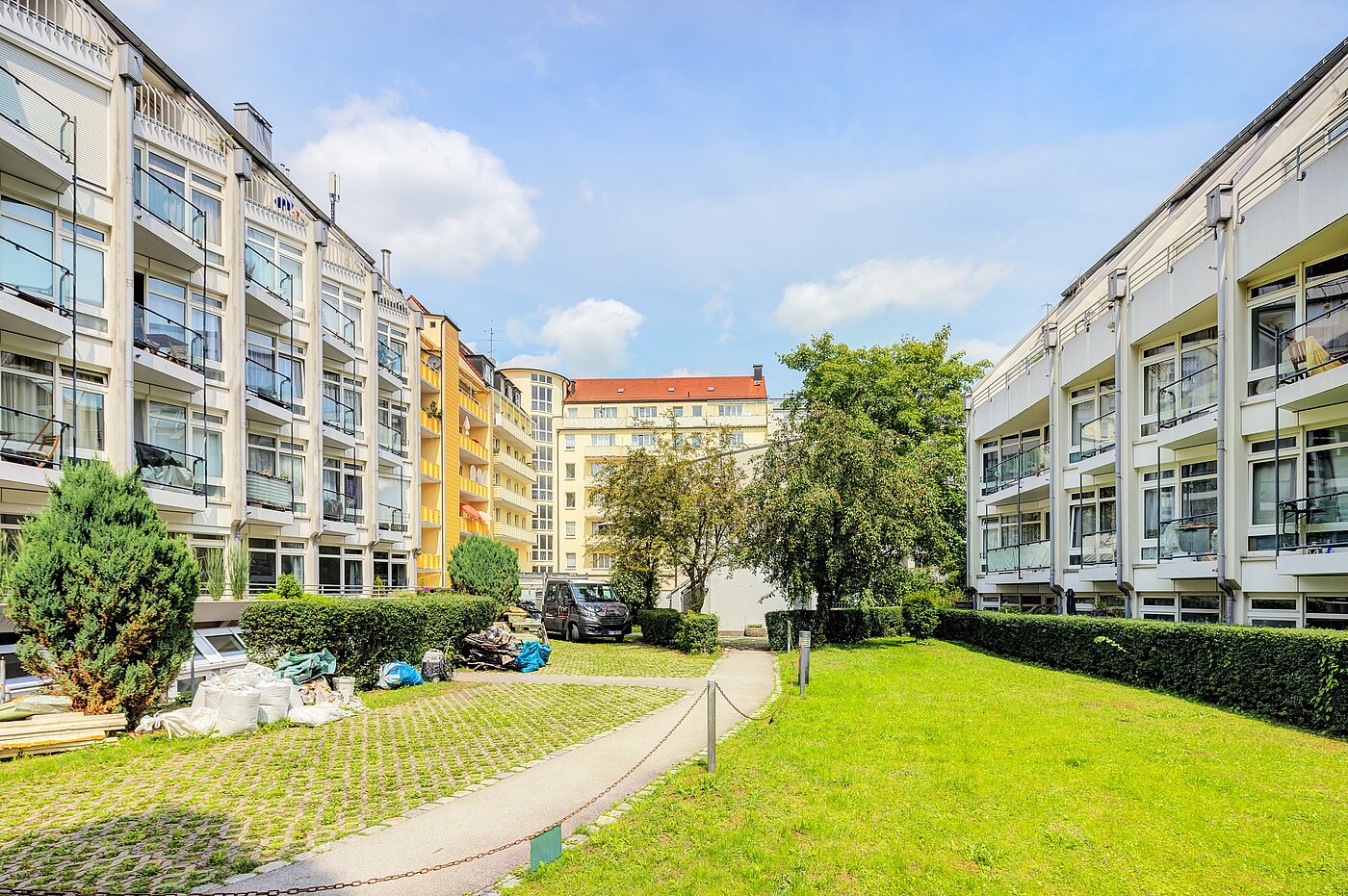 Apartment med 1.5 Værelser | München-Maxvorstadt | 70273 | Ruhiger Innenbereich