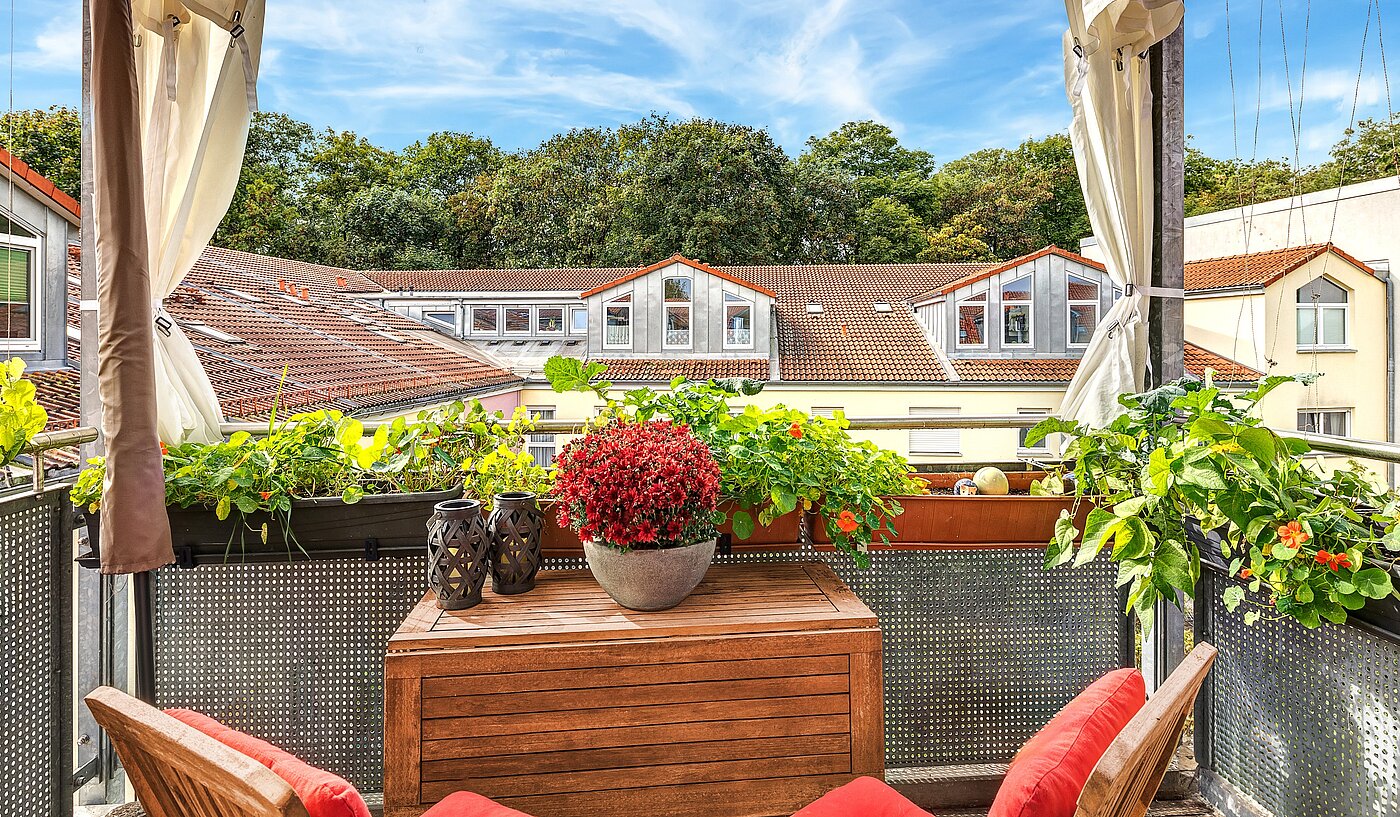 Flad med 2.5 Værelser | Eching | 70100 | Gemütlicher Balkon