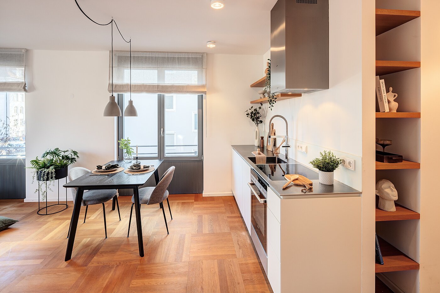 Ploché s 2 Izby | München-Schwabing | 70195 | ...mit Essplatz