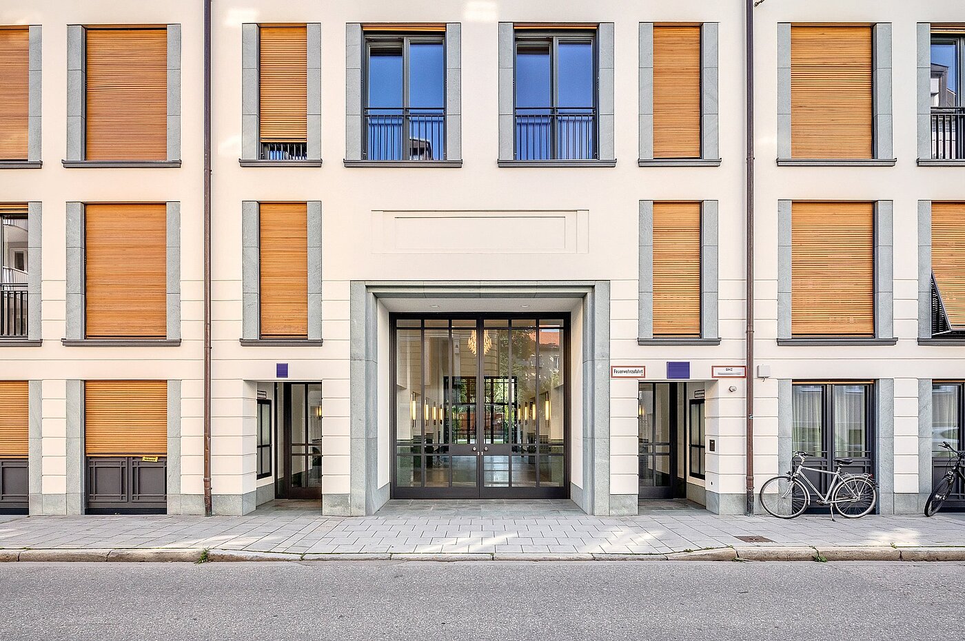 Апартамент на партерния етаж с 1 Стая | München-Schwabing | 1908ML2 | Hausansicht