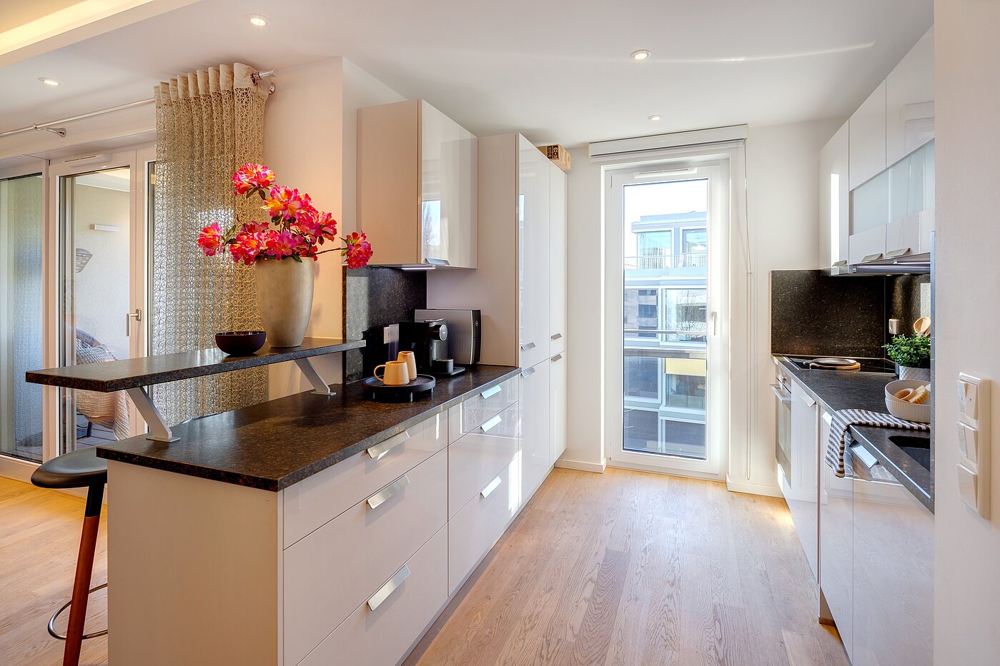 Płaski z 4 Pokoje | München-Bogenhausen | 70380 | Voll ausgestattete...