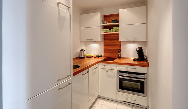 Apartment με 1 Δωμάτιο | München-Allach | 70298 | Schöne Eckküche