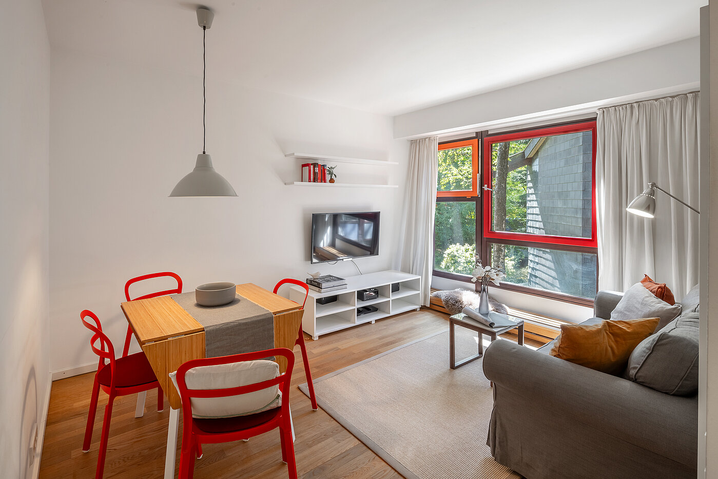 Lapos a  címen 2 Szobák | München-Solln | 70418 | ...mit Platz zum Essen