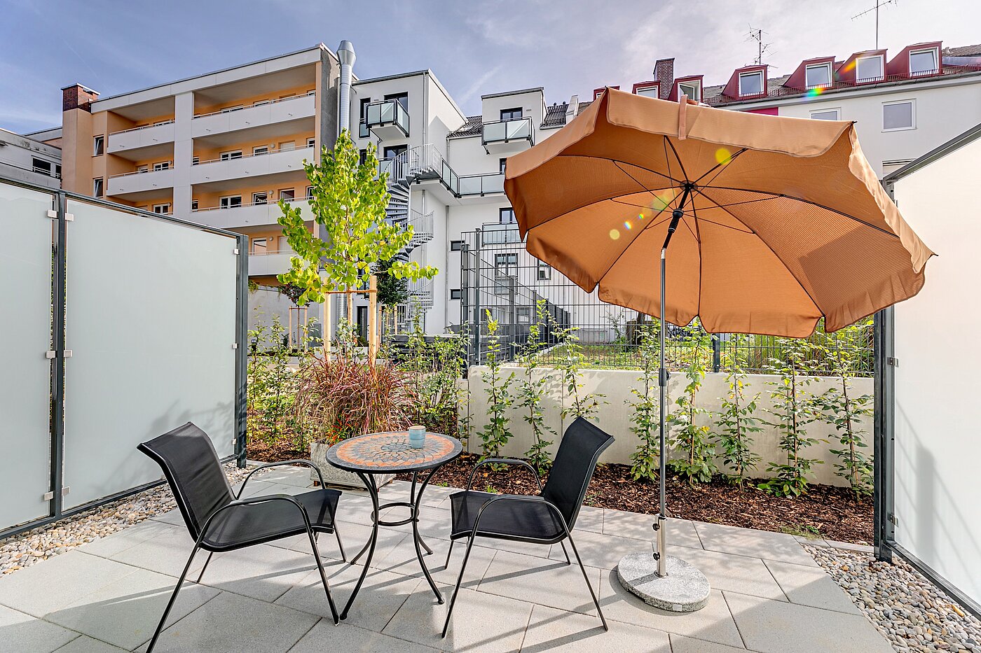 Апартамент на партерния етаж с 1 Стая | München-Milbertshofen | 2202ML8 | Terrasse mit Südausrichtung...