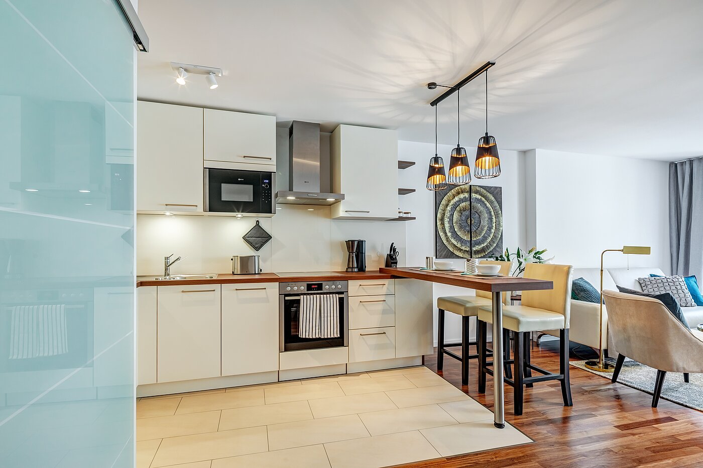 Flad med 2 Værelser | München-Schwabing | 70434 | Offene Küche mit...