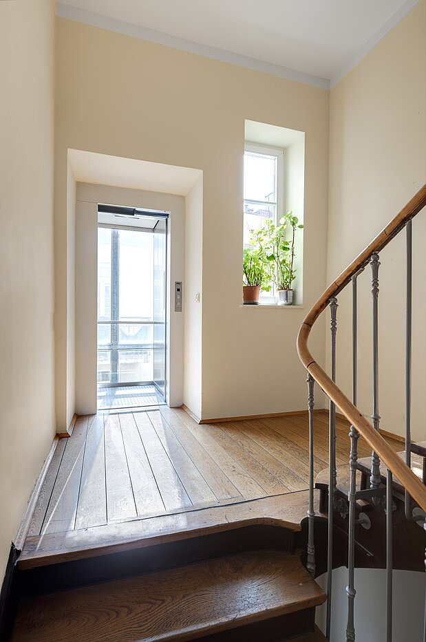 Плоский з 5 Кімнати | München-Altstadt | 700121 | ...mit Lift an der...