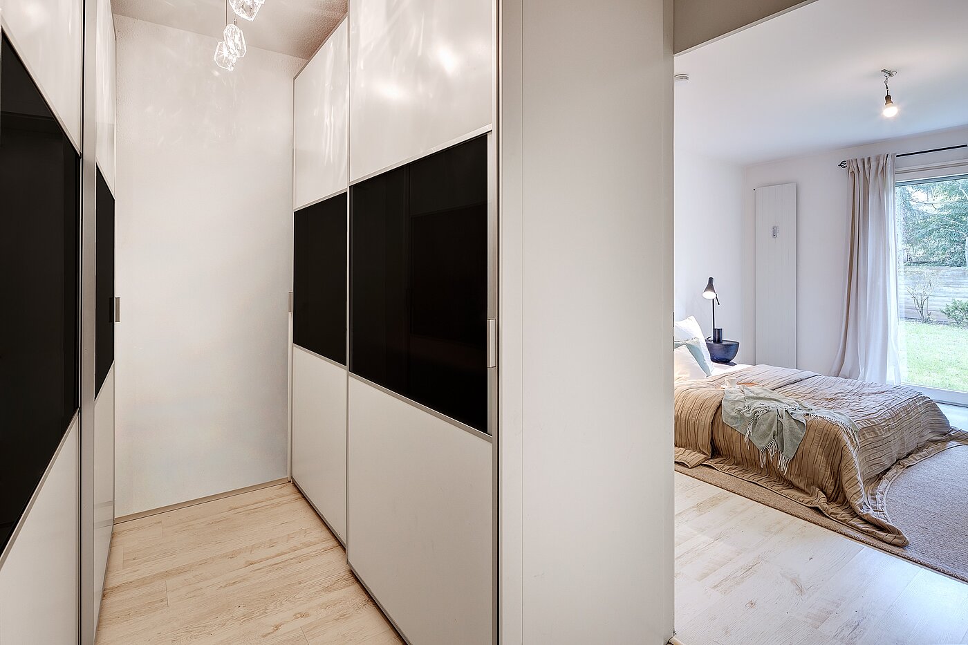 Földszinti lakás a  címen 2.5 Szobák | München-Harlaching | 70018 | ...Einbauschränken zum...