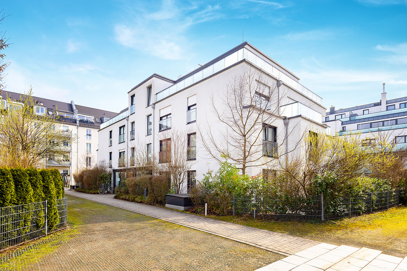 Penthouse med 2 Værelser | München-Bogenhausen | 70385 | Hausansicht mit...