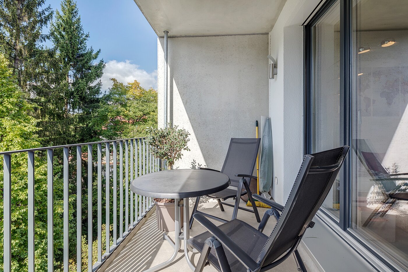 Flad med 2 Værelser | München-Pasing | 70071 | Sonniger Westbalkon...