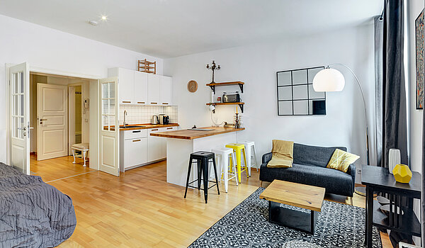 Плоский з 1 Кімната | München-Ludwigsvorstadt | 70388 | Wohn- und Schlafbereich