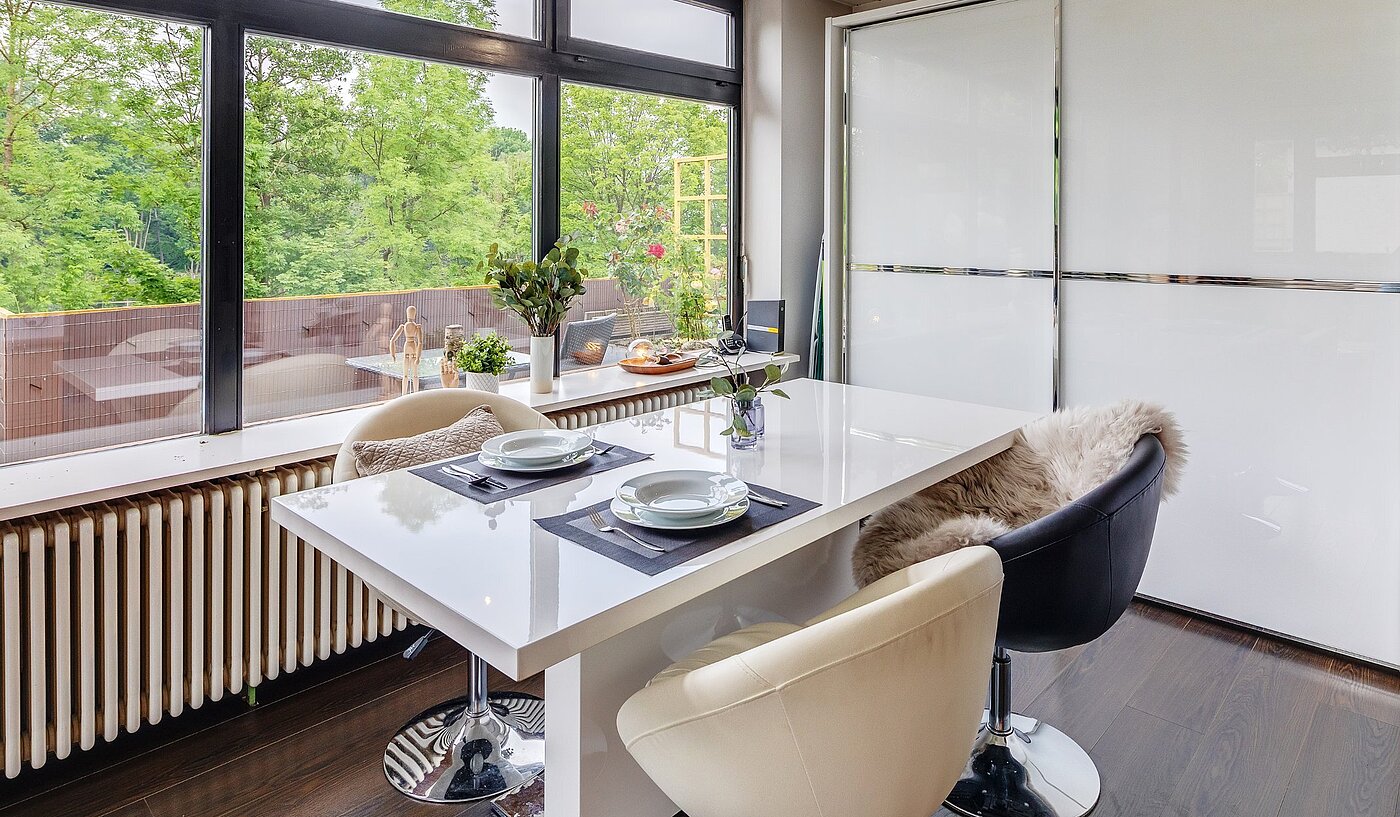 플랫 와 함께 2 객실 | Karlsfeld | 1906ML2 | ... und Essen