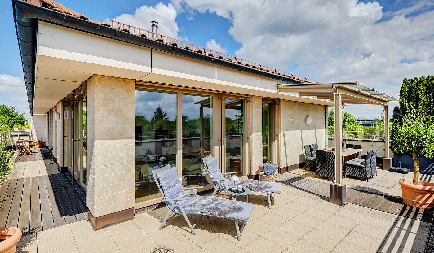 Penthouse a  címen 3.5 Szobák | München-Oberföhring | 70237 | Großzügige Dachterrasse...