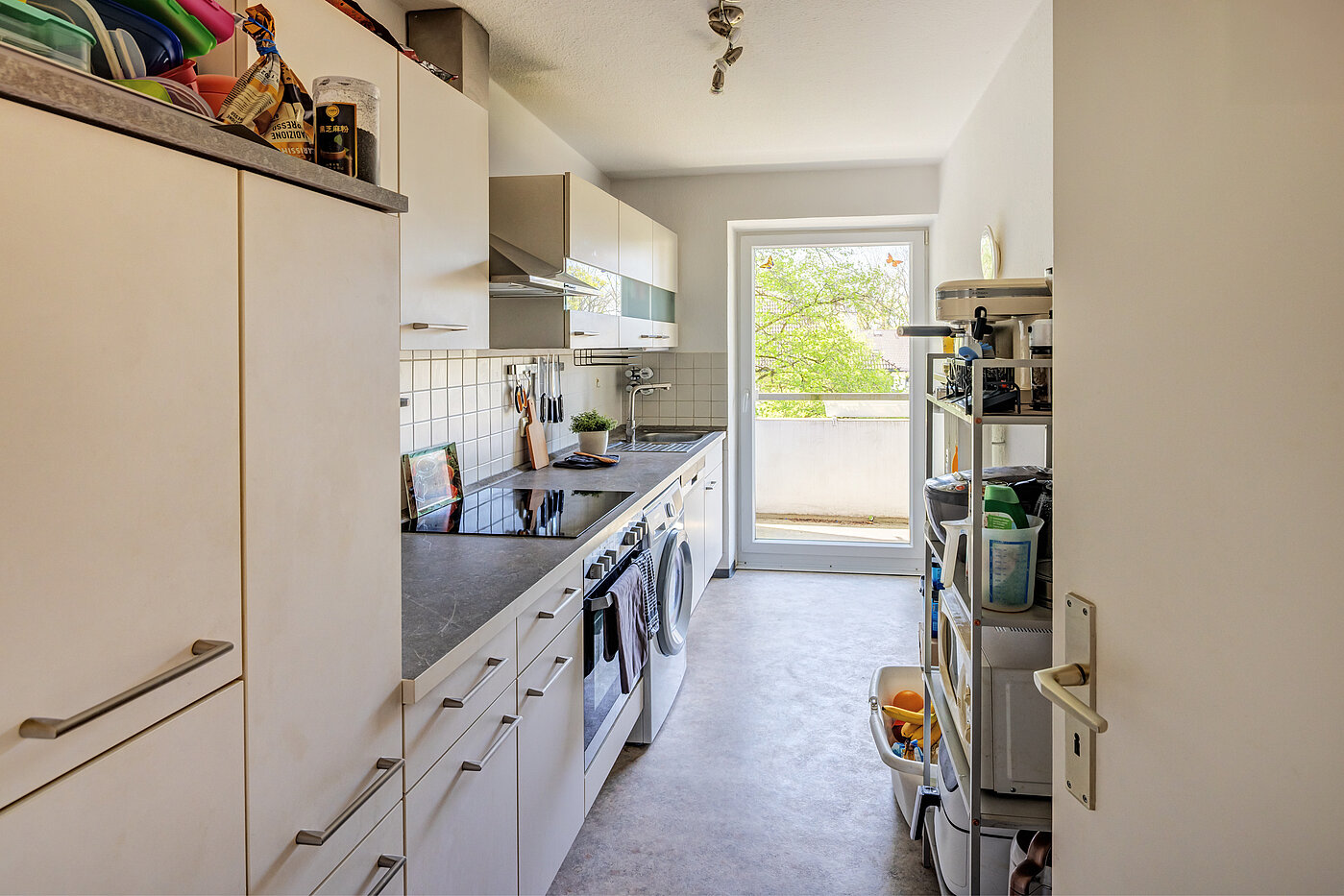 Lapos a  címen 3 Szobák | München-Trudering | 70443 | Helle Küche...