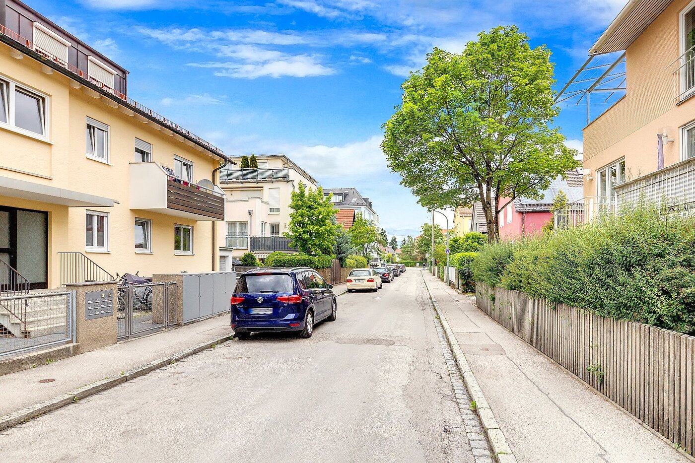 Плосък с 2 Стаи | München-Berg am Laim | 1803ML4 | Ruhige Anliegerstraße