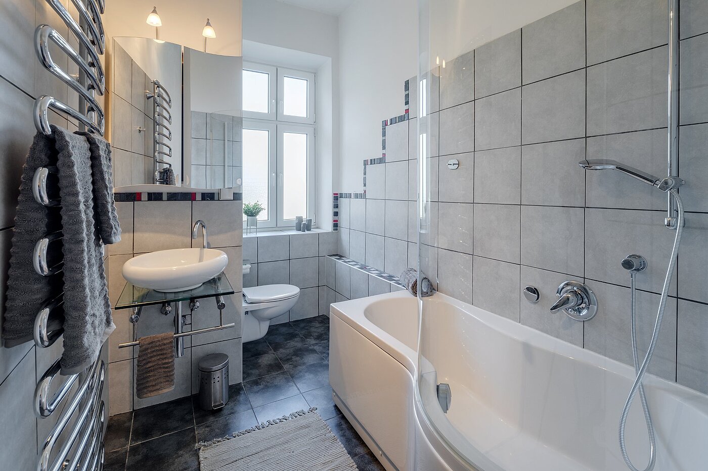 Плосък с 5 Стаи | München-Au | 2009ML3 | Wannenbad mit Fenster...