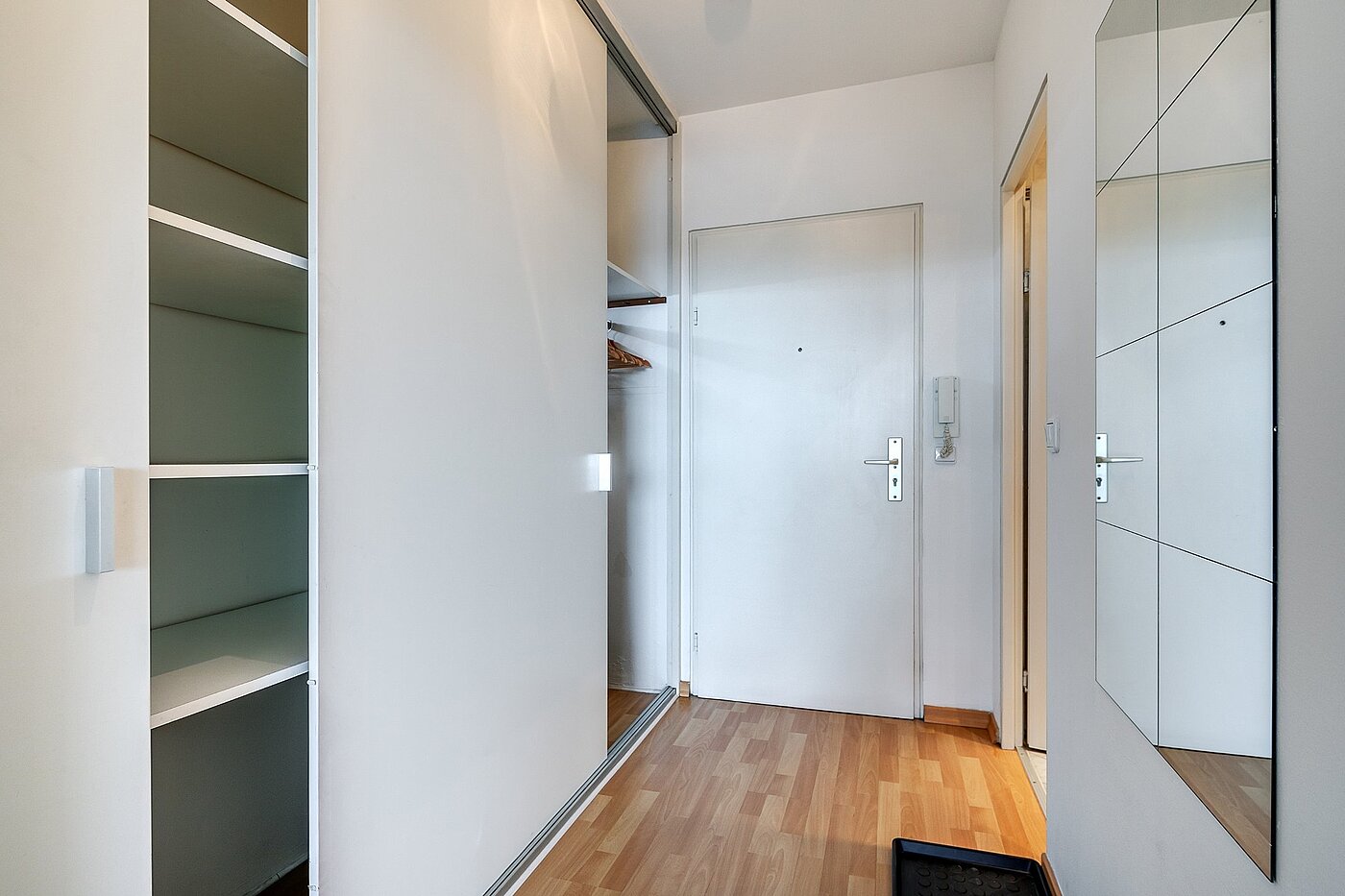 Płaski z 1 Pokój | München-Moosach | 1903ML3 | Mit Einbauschrank