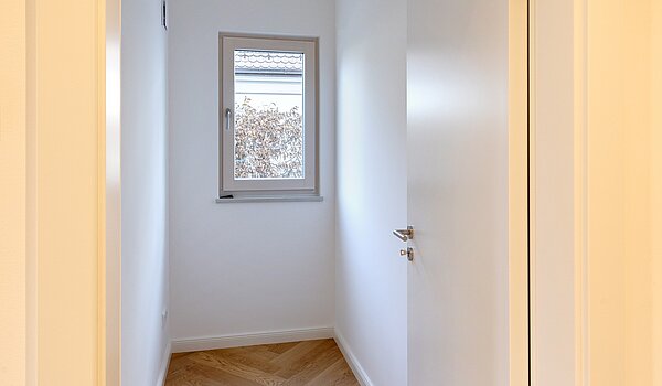 Terrassenwohnung a  címen 3 Szobák | München-Harlaching | 70371 | Speisekammer