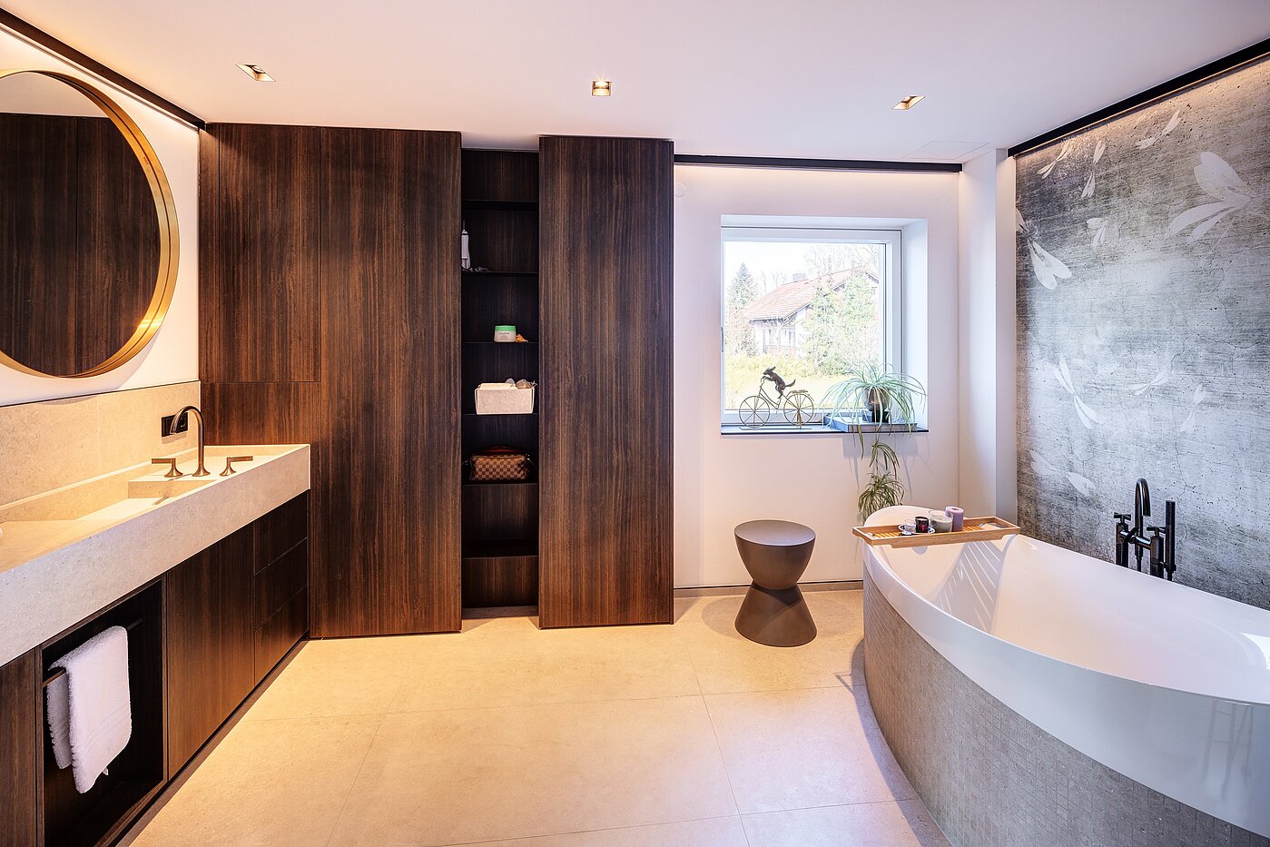 Sarok sorház a  címen 6 Szobák | München-Trudering | 70191 | Elegantes Bad...