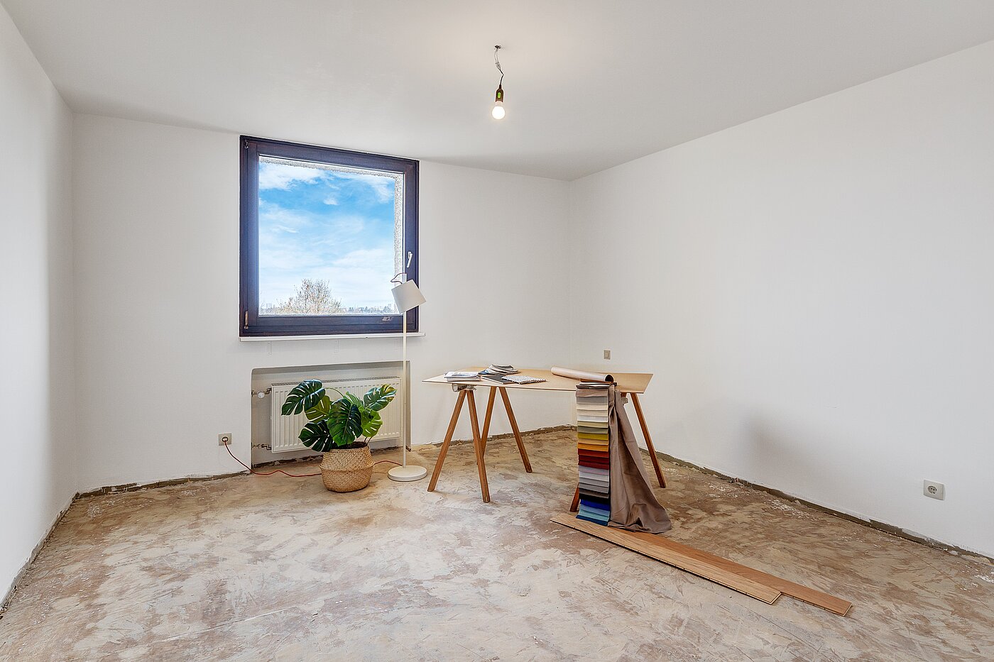 Flad med 2 Værelser | München-Moosach | 2203ML5 | Großes Schlafzimmer