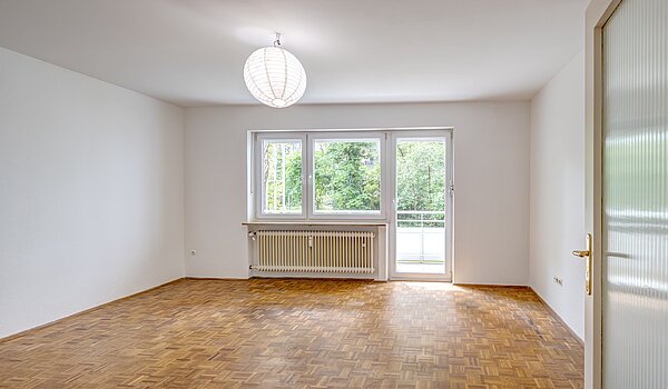 piso superior com 2.5 Zimmern | München-Schwabing | 70441 | Helles Wohnzimmer