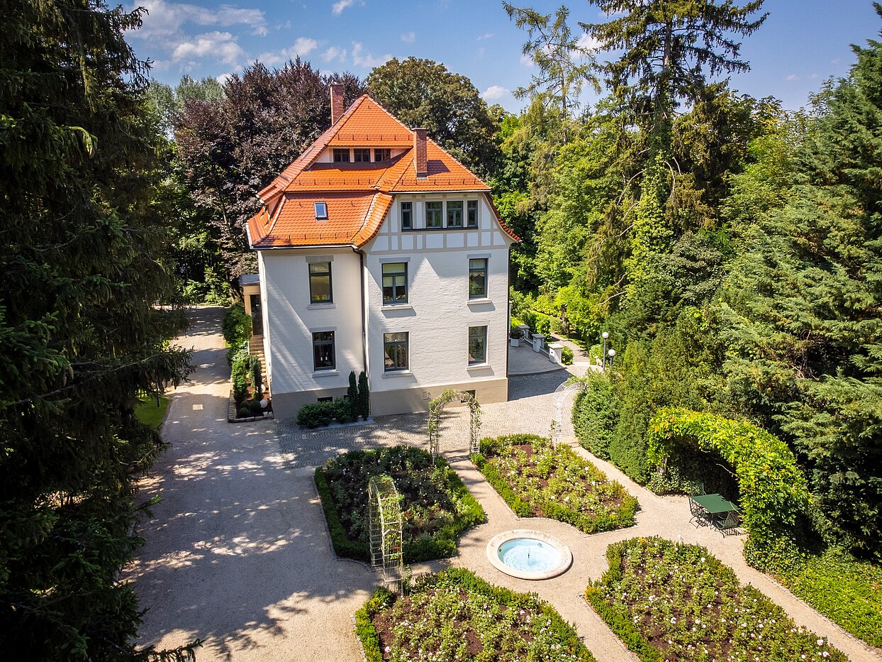 Villa з 9 Кімнати | Reutlingen | 70231 | Blick in den Park