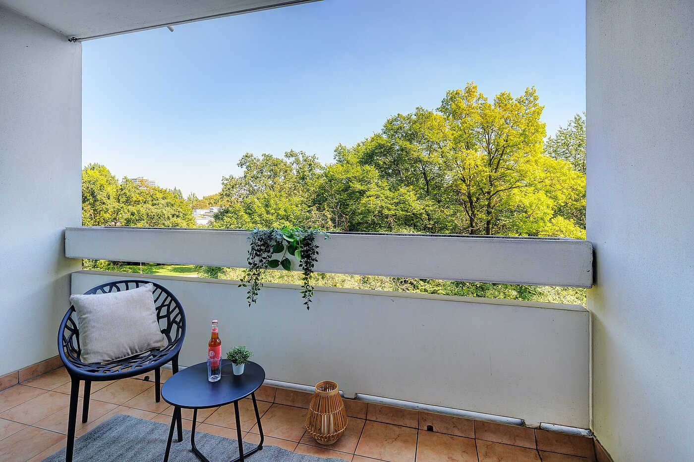Ploché s 3 Pokoje | München-Bogenhausen | 70261 | ...und Balkon