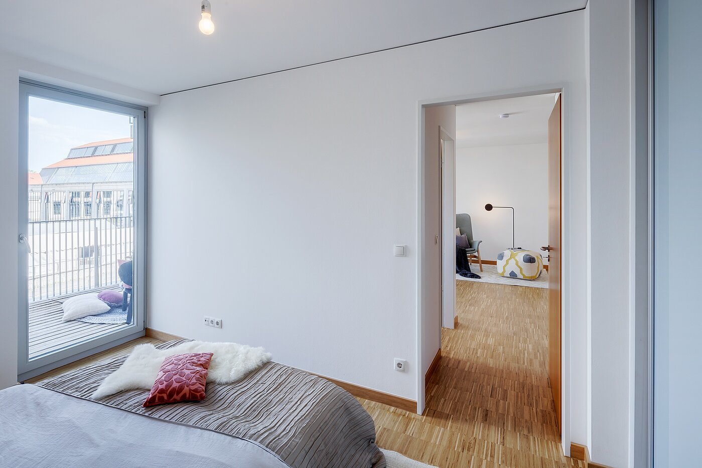 Плосък с 2 Стаи | München-Schwanthalerhöhe | 2206ML11 | ...und ebenfalls Zugang zum Balkon