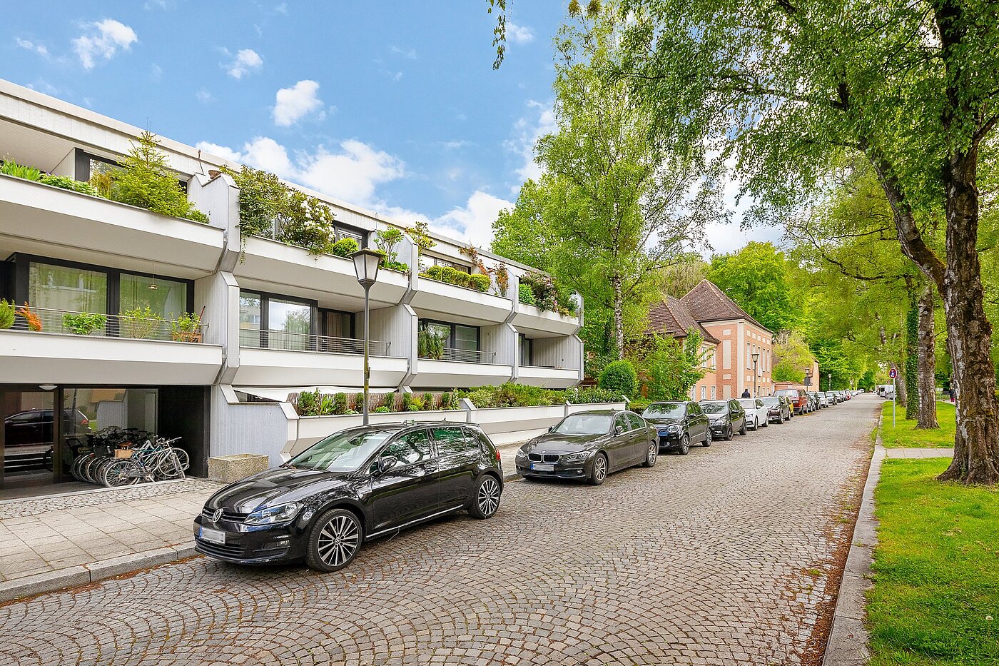 Antresola z 3 Pokoje | München-Untergiesing | 2011ML5 | Ruhige Anliegerstraße