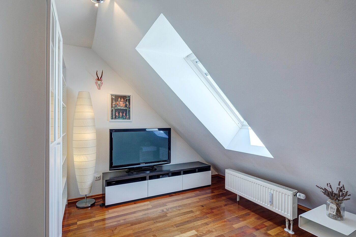 Maisonette lakás a  címen 2.5 Szobák | München-Ludwigsvorstadt | 2111ML5 | ...mit Dachflächenfenster