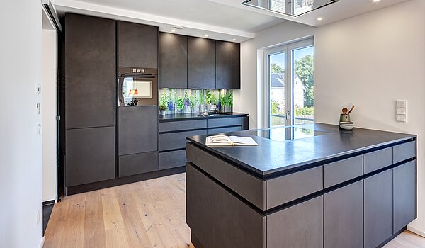 Дворівнева квартира з 4 Кімнати | München-Obermenzing | 701553 | ...mit freistehender Kochinsel