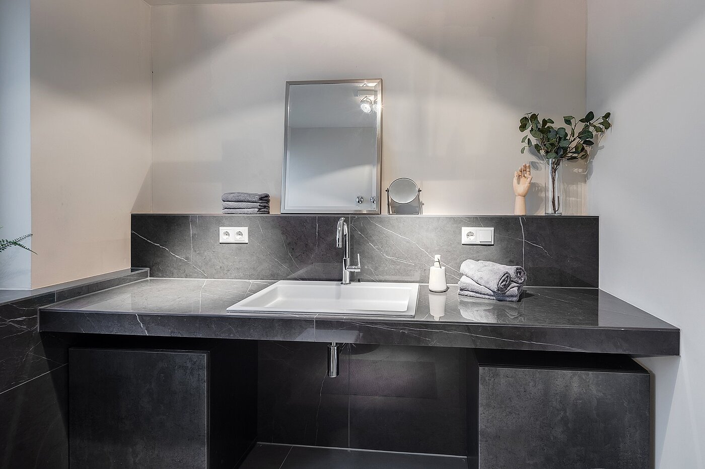 Antresola z 2 Pokoje | München-Lehel | 2012ML1 | Moderne Ausstattung