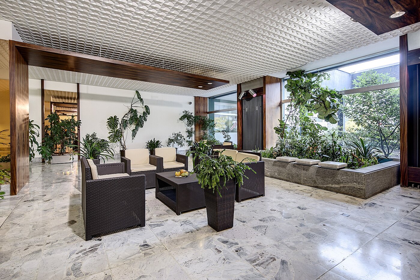 Плосък с 1 Стая | München-Solln | 2201ML92 | und äußerst gepflegt