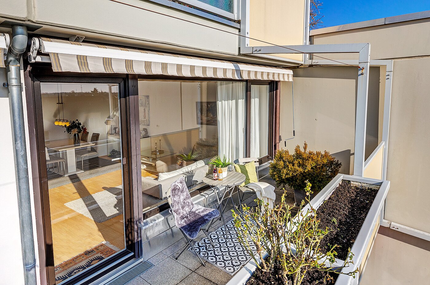 Плосък с 3 Стаи | Unterschleißheim | 70003 | ...und großem Balkon