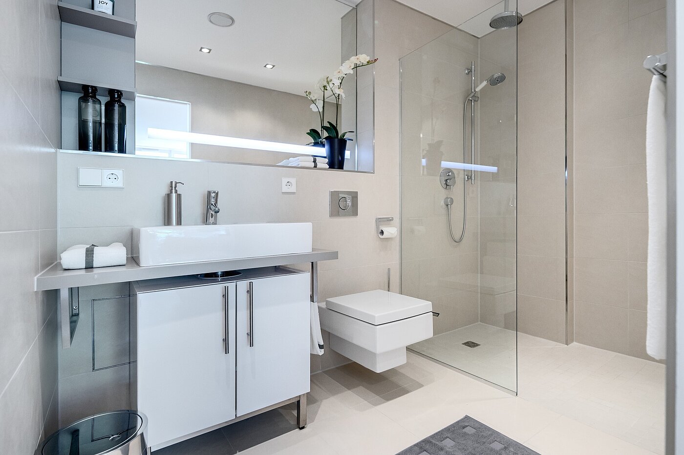 Płaski z 1 Pokój | München-Bogenhausen | 70201 | Hochwertiges...