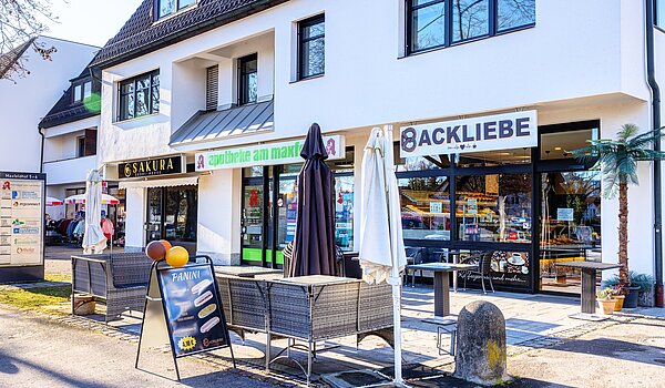 Центральний будинок з терасою з 5 Кімнати | Unterschleißheim | 70187 | Verschiedene Einkaufsmöglichkeiten...