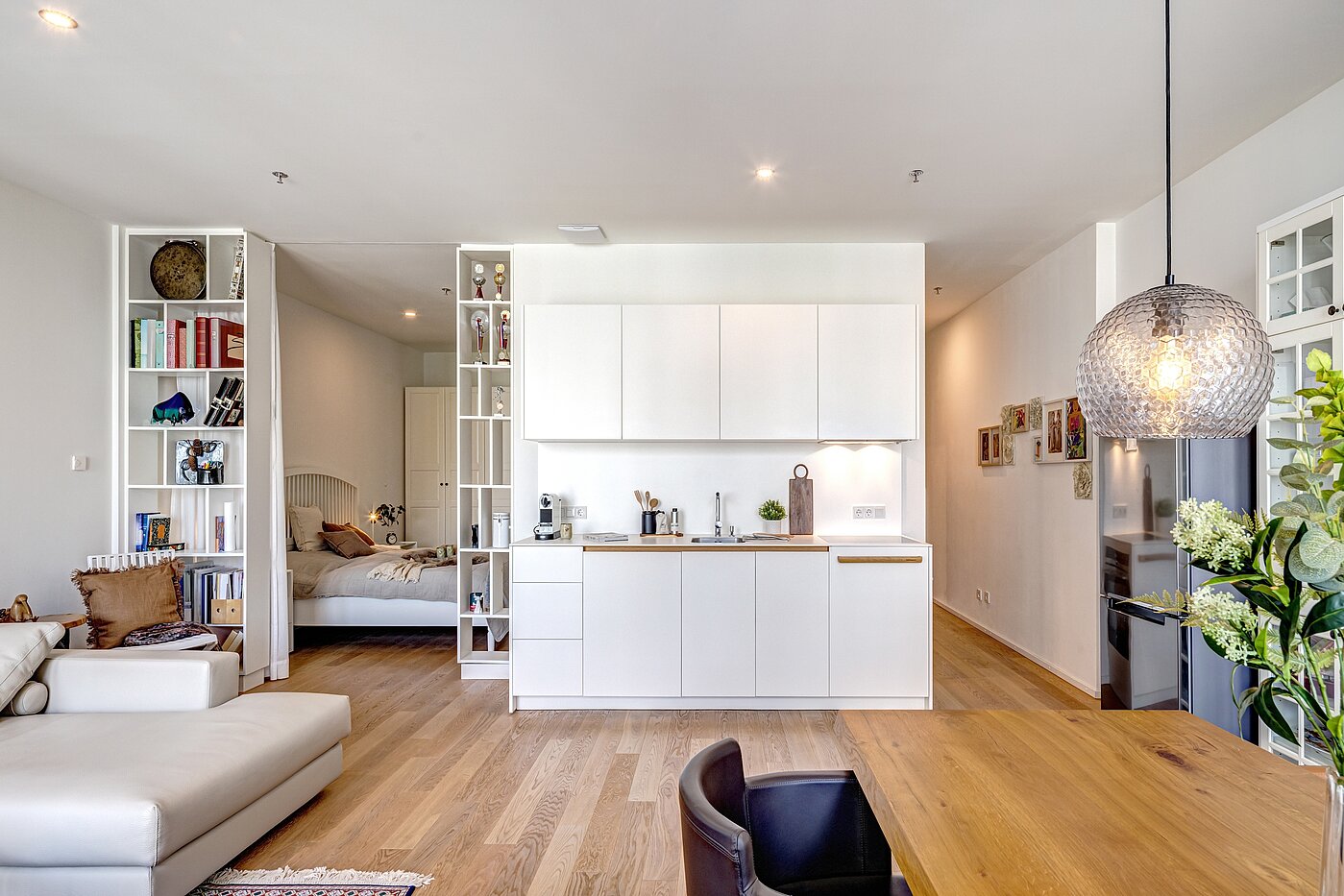 Apartment z 1.5 Pokoje | München-Neuhausen | 70444 | ...integriert